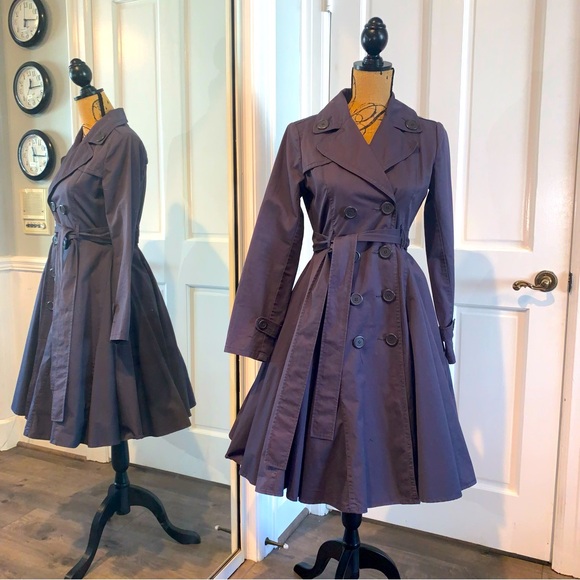 40s Look Blossom Detailed Swing Trench Coat in Flat Deep Amethyst Color Small - Picture 1 of 11